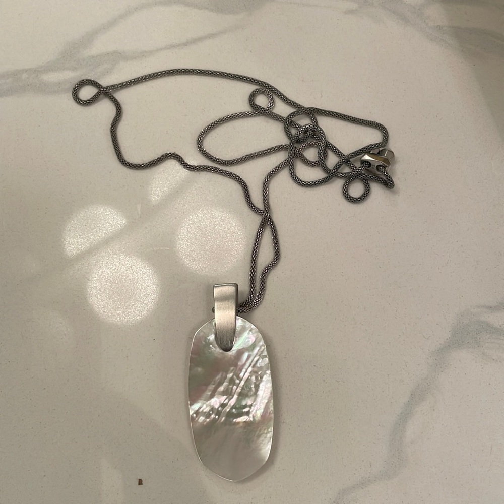 Silver and white irridescent necklace